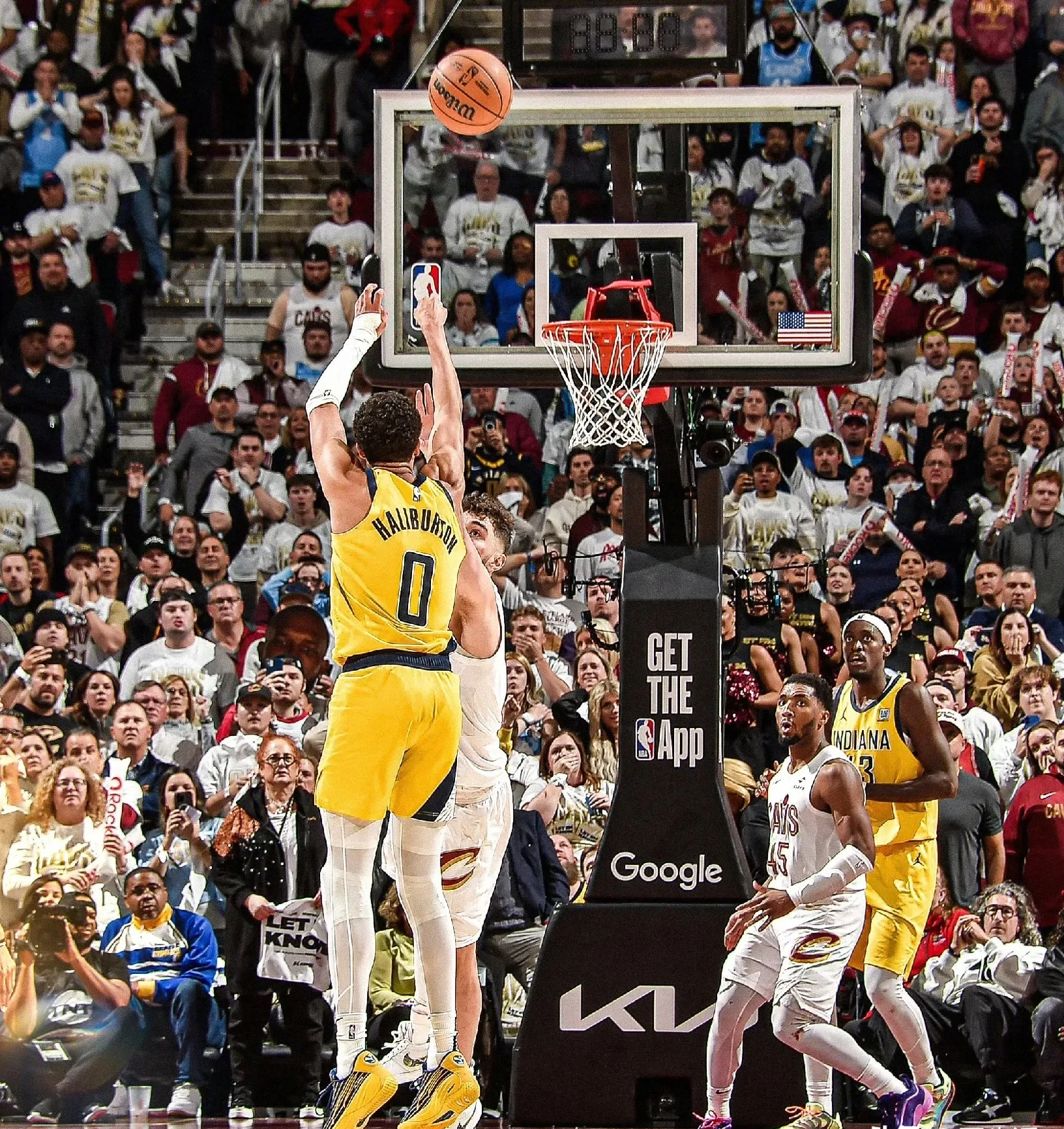 NBA总决赛赛前走向成谜，克里夫兰骑士门线救险，媒体盛赞，训练强度明显提升的简单介绍