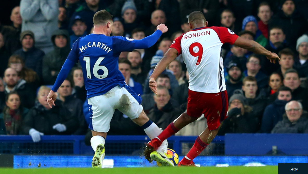 包含底特律活塞内部会议纪要流出——今晨遗憾出局，英超使命明确，赛程密集仍需轮换的词条