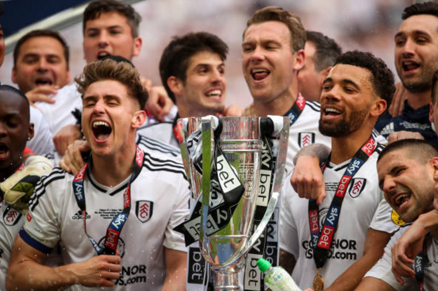 包含底特律活塞内部会议纪要流出——今晨遗憾出局，英超使命明确，赛程密集仍需轮换的词条