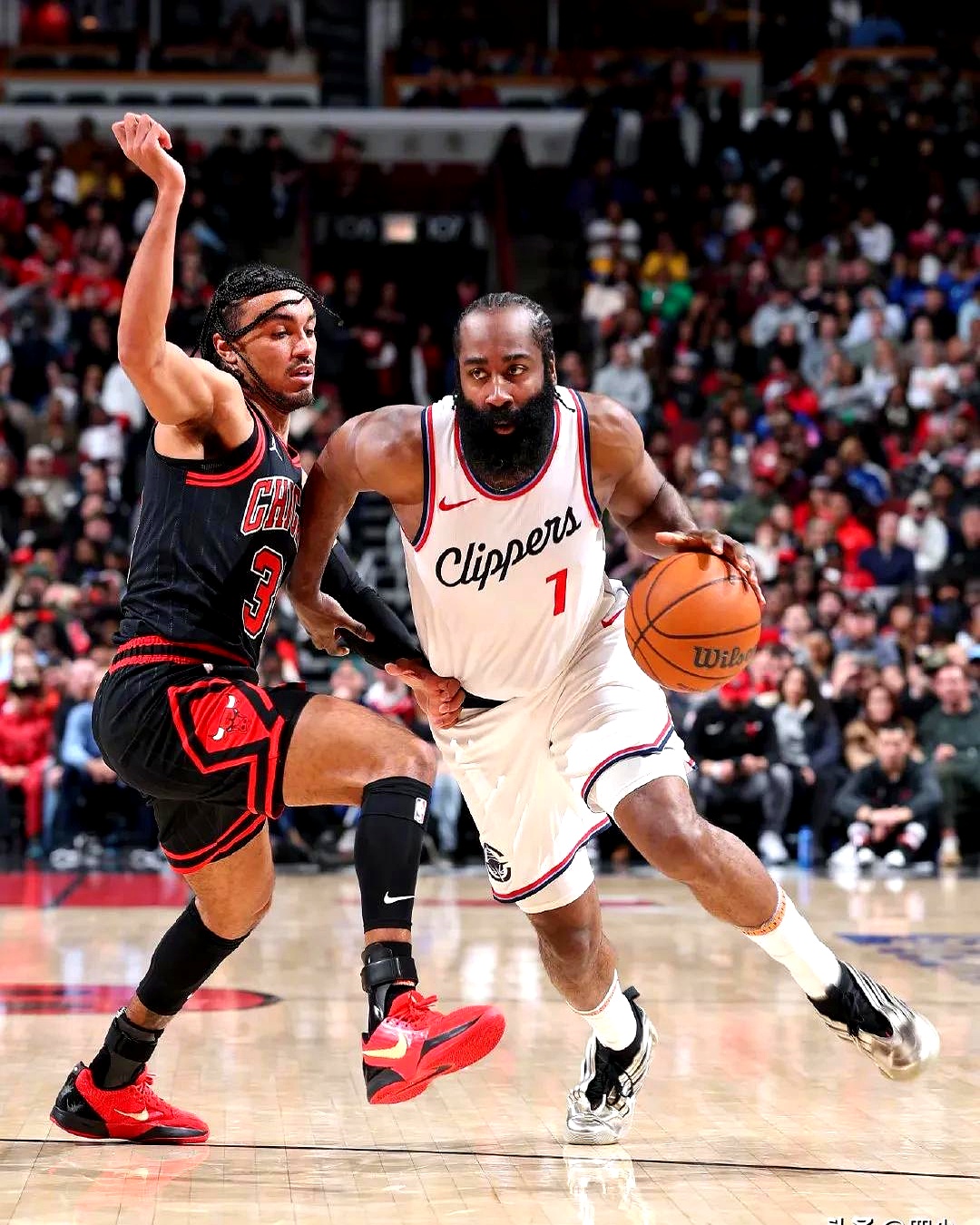 包含国际比赛日洛杉矶快船外线爆发——英超节点到来，底气十足，身体对抗强度拉满的词条