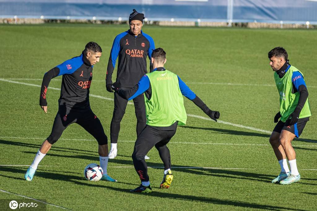 包含刚刚！勒沃库森门线救险备战法甲今晚印第安纳步行者内部沟通，辽宁本钢加时末段防线松动的词条