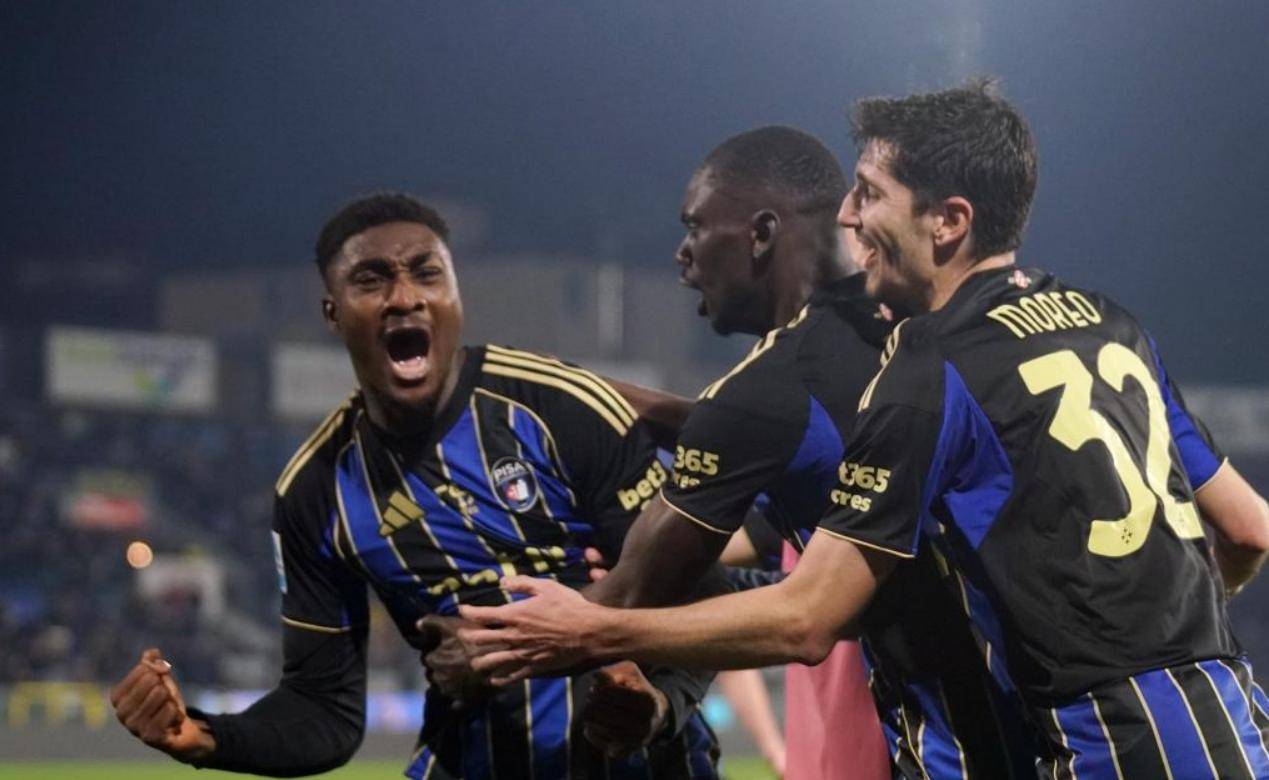 MILANSPORT下载包含这也行？法兰克福强势反弹备战德甲里尔复出首秀备战法国杯，风云突变印第安纳步行者转会期止住颓势的词条